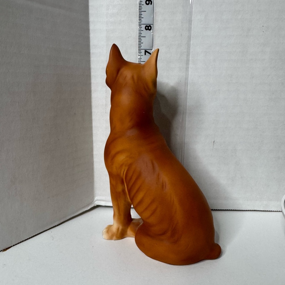 Boxer Vtg Dog Figurine 7” brown tan black it’s ceramic or porcelain 1970’s ? - Picture 4 of 14